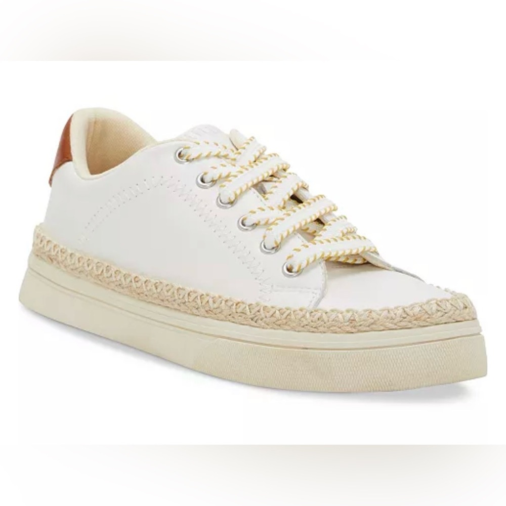 LUCKY BRAND || LK-Cheynas Whipstitched Lace-Up Sneakers. Sz. 11 Medium